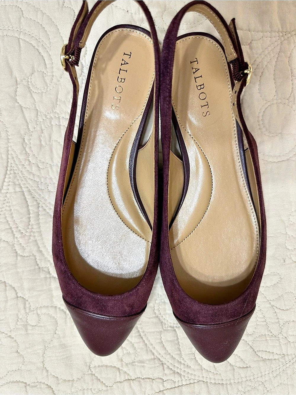 Talbots Edison Suede Slingback Flats Heels in Burgundy size 8 - never worn.